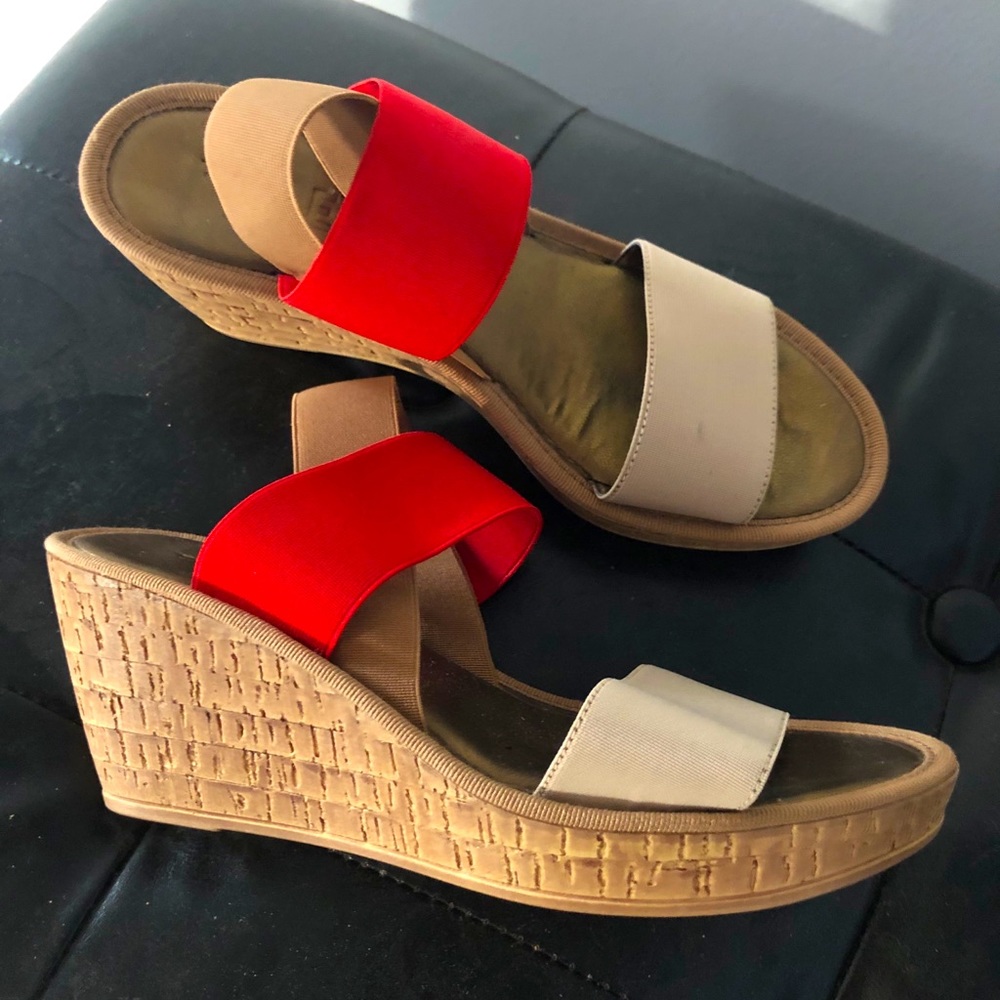 Two toned Platform Sandals